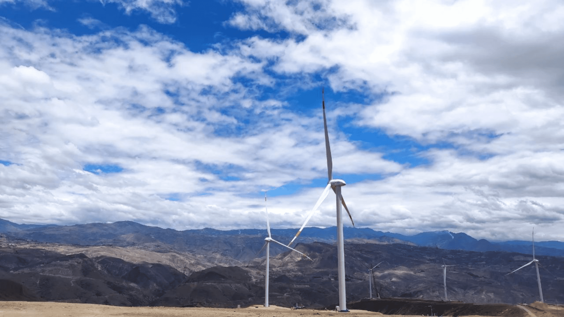 ��϶������˹��ǡ����糡