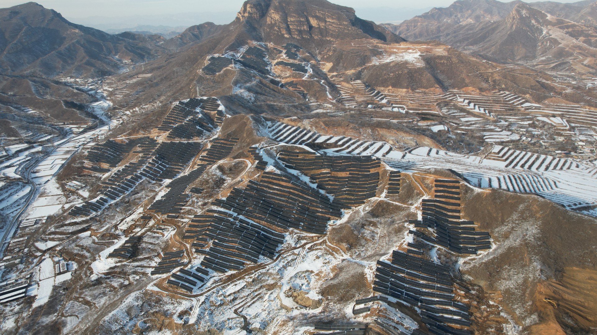 �ӱ�ʯ��ׯ350MW�����Ŀ