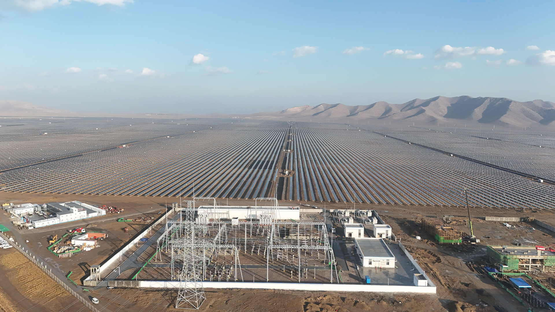 �������ȱ��˹̹������500MWac�����վ